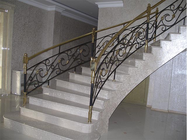 Лестницы на второй этаж фото