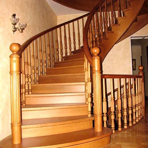 Винтовая деревянная лестница цена