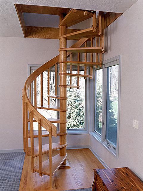 Винтовые лестницы в частном доме